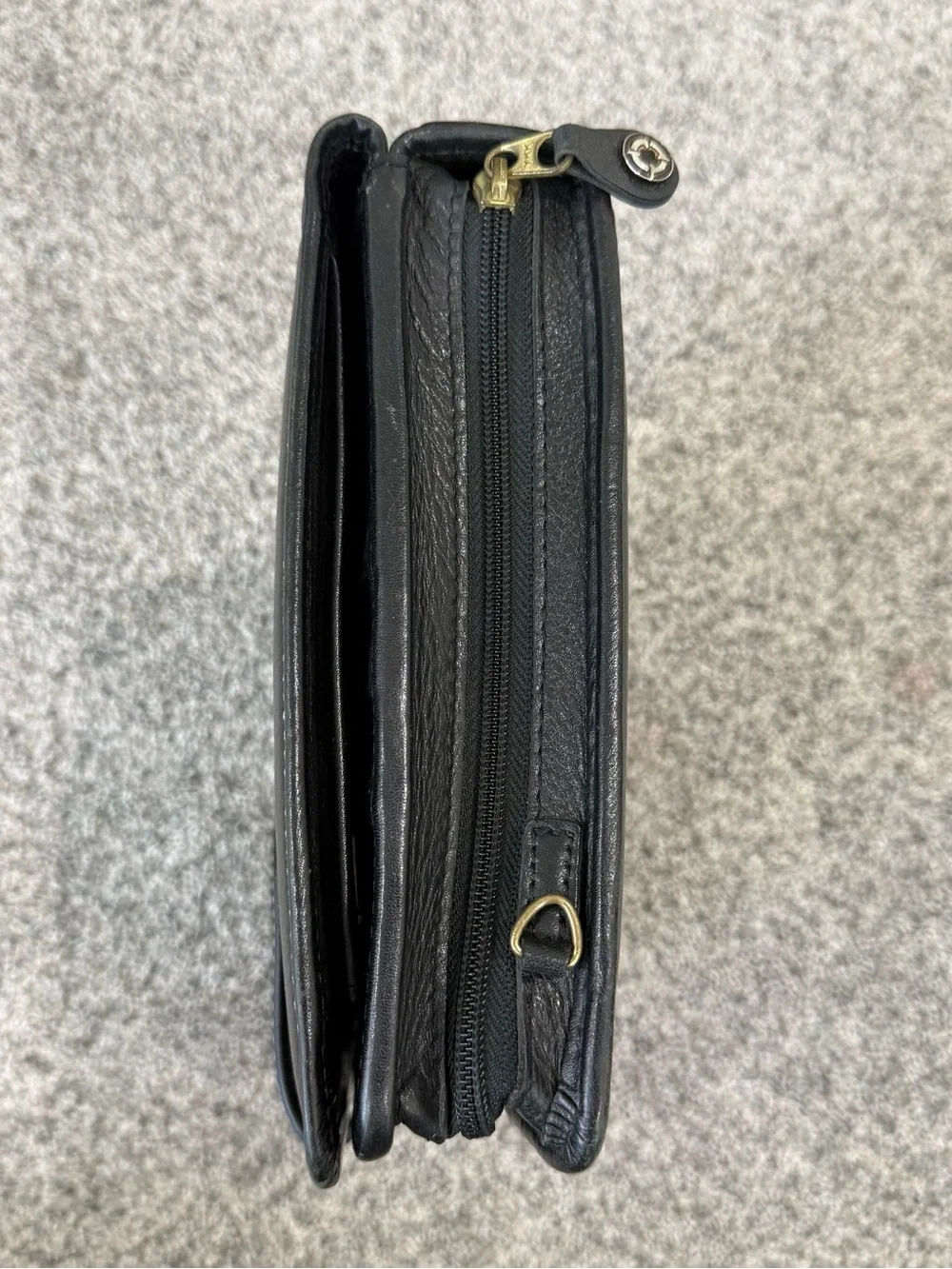 Vintage Franklin Covey Full Grain Leather Black Zip Around Planner 7 Ring Binder